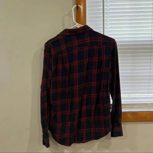Old Navy Small Flannel - Picture 3 of 3